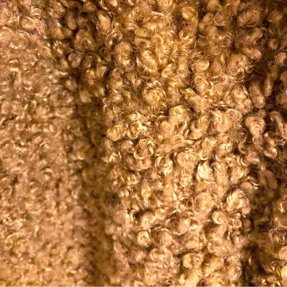 Ladies oversized teddy bear coat from Garage - Picture 4 of 5